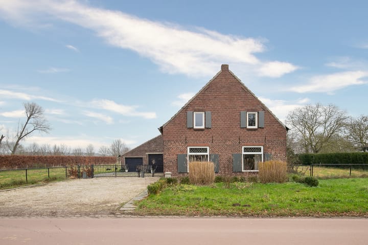 Photo 20 of Paarloweg 15