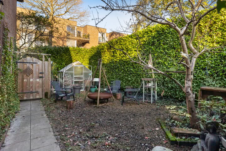 Foto 26 van Vicarielaan 1