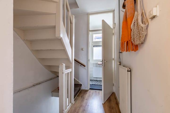 Foto 15 van Louise Henriettestraat 6-A