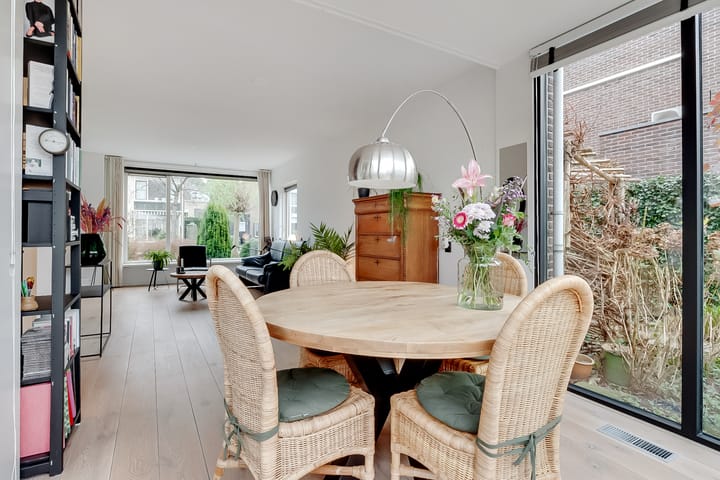 Foto 16 van Prinses Irenelaan 17