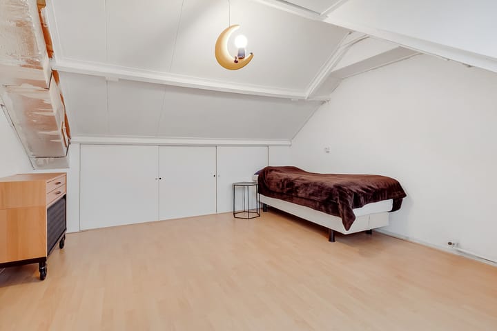 Foto 31 van Prinses Irenelaan 17