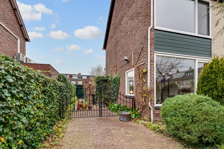 Foto 42 van Prinses Irenelaan 17