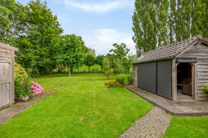 Foto 38 van Kerkstraat 64