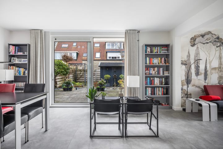 Foto 2 van Mina Krüseman-erf 134