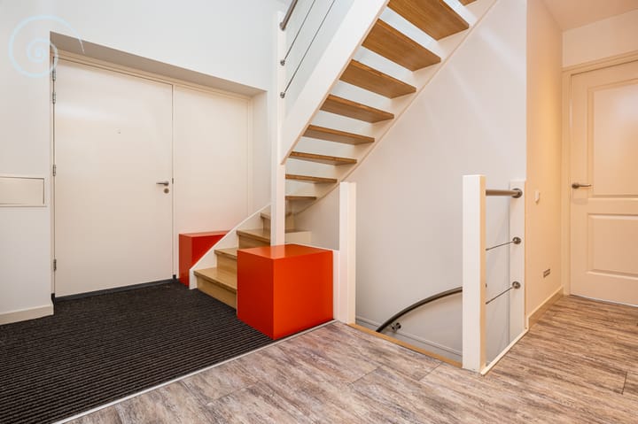 Foto 6 van Isaäc da Costastraat 81