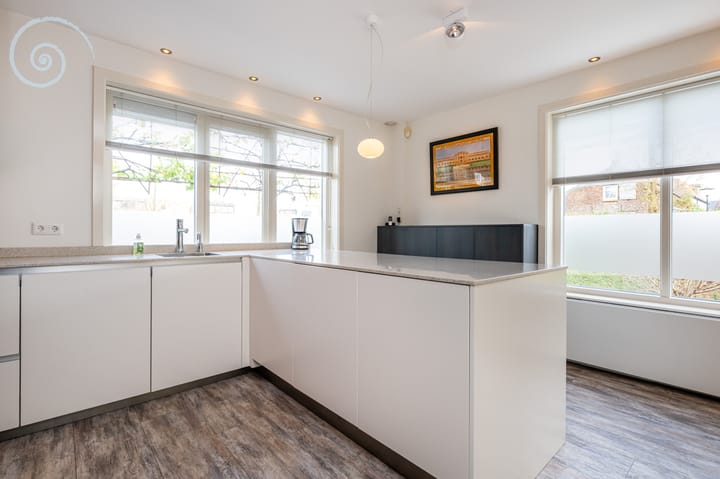 Foto 12 van Isaäc da Costastraat 81