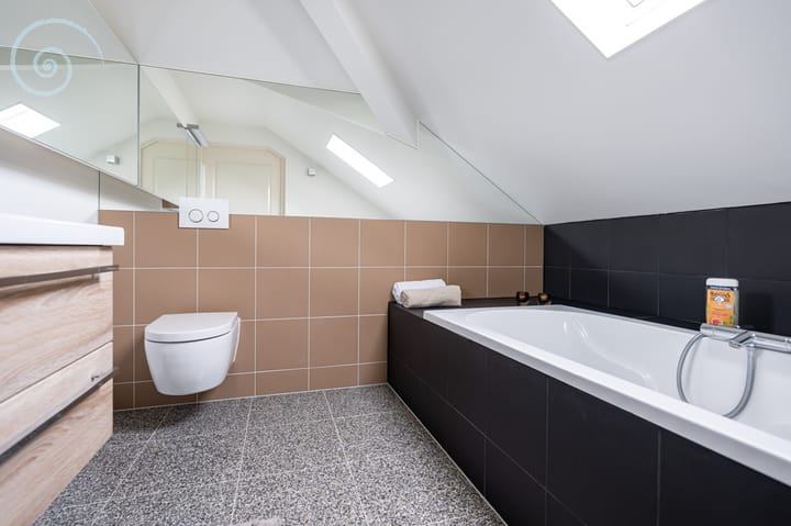 Foto 41 van Isaäc da Costastraat 81