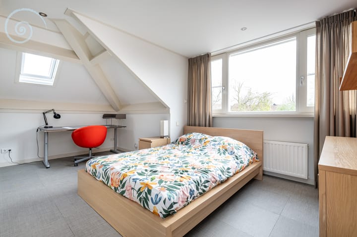 Foto 39 van Isaäc da Costastraat 81