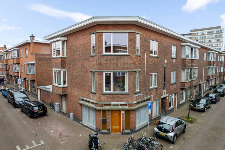 View photo 40 of Pieter van den Zandestraat 6