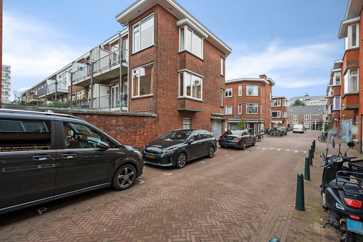 View photo 46 of Pieter van den Zandestraat 6