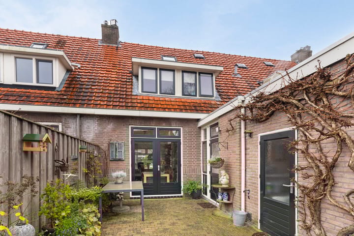 Foto 4 van Jan van Galenstraat 5