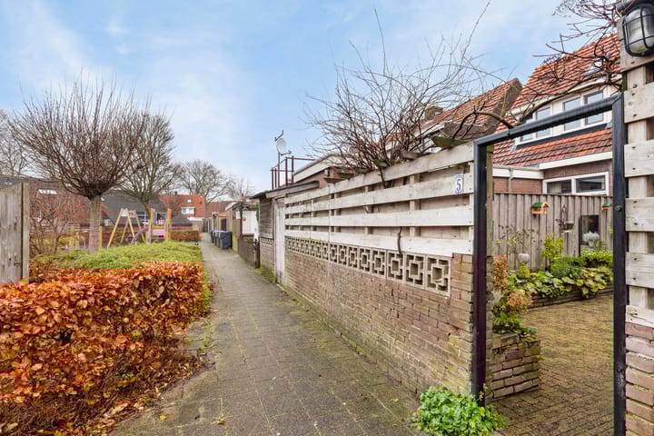 Foto 27 van Jan van Galenstraat 5