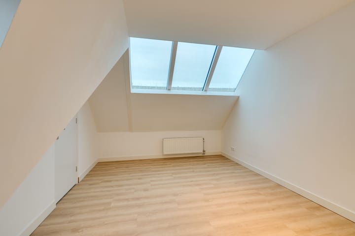 Foto 15 van Dubbele buurt 15-E