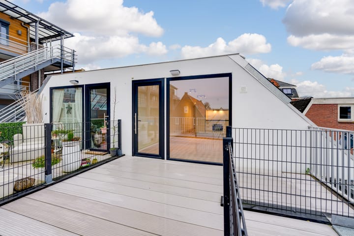 Foto 24 van Dubbele buurt 15-E