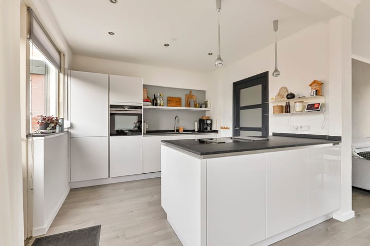 Foto 9 van Poelsestraat 26