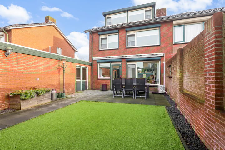 Foto 15 van Poelsestraat 26