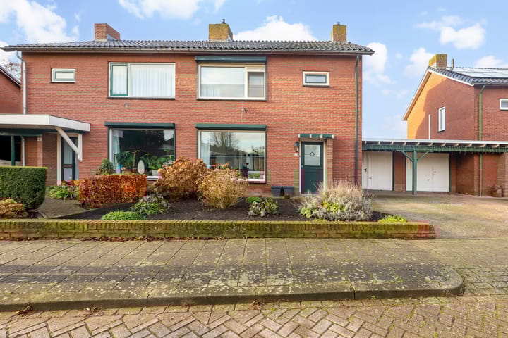 Foto 19 van Poelsestraat 26