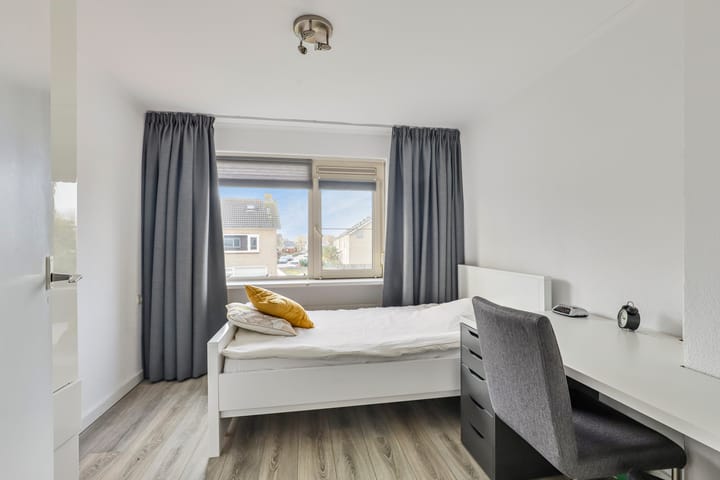 Foto 24 van Poelsestraat 26