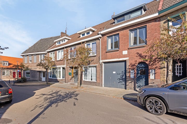 Bekijk foto 4 van Emmastraat 39