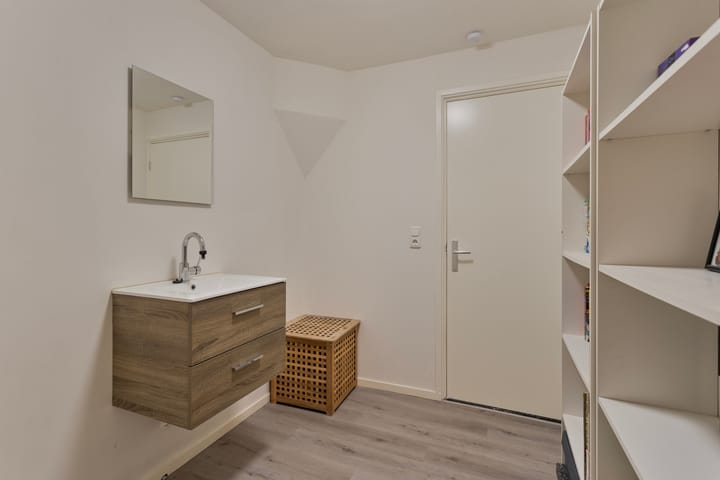 Foto 8 van Emmastraat 39