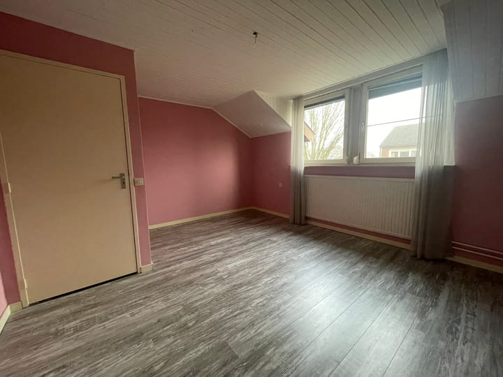 Photo 13 of Topaasstraat 17