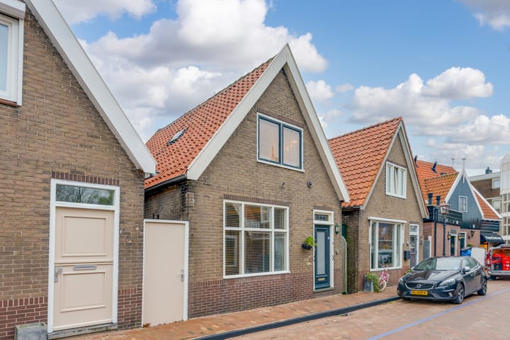 Foto 1 van St Lambertusstraat 4