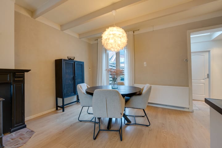 Foto 15 van St Lambertusstraat 4