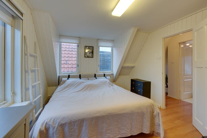 Foto 32 van St Lambertusstraat 4