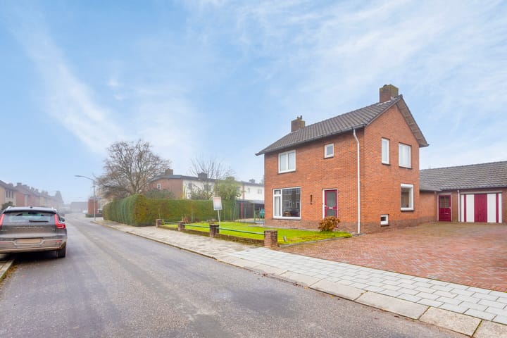 Foto 2 van Wethouder van Beuningenstraat 8