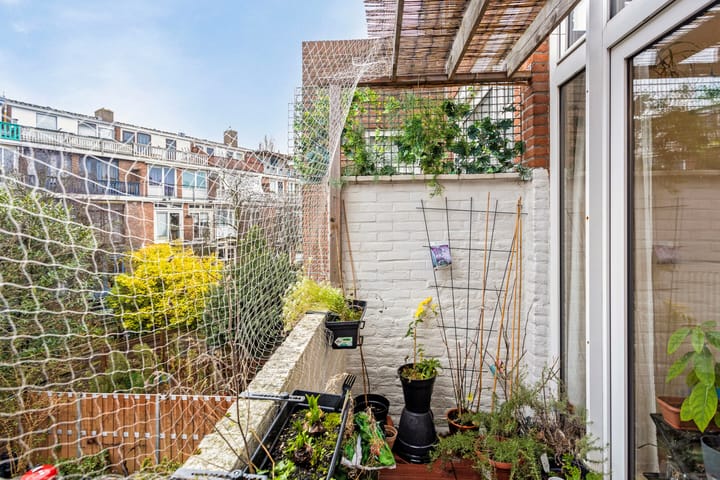 Foto 11 van Newtonstraat 16-B