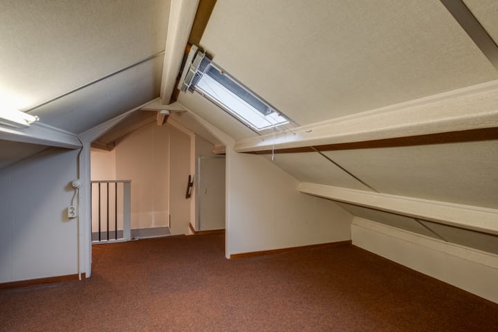 Foto 18 van Willem de Feschlaan 16