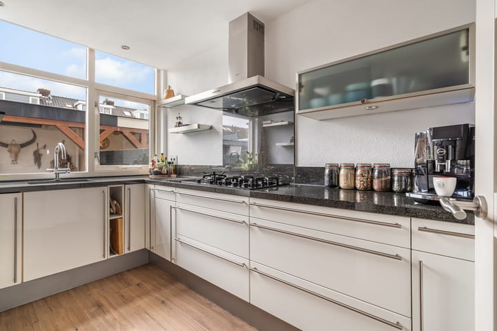 Foto 13 van van Hogendorpstraat 26