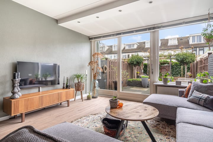 Foto 10 van van Hogendorpstraat 26