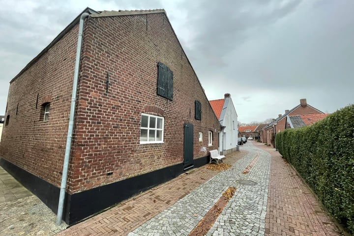 Bekijk foto 39 van Mandenmakersstraat 18