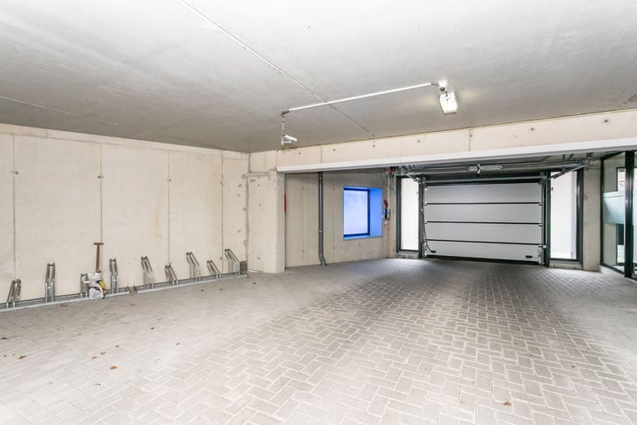 Bekijk foto 27 van Dorpstraat 93-E