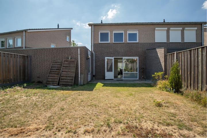 Foto 37 van Saffierstraat 10