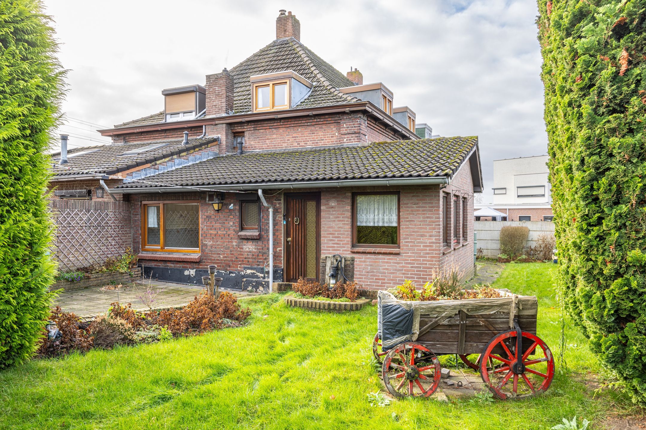 Spoordamstraat, 40, Heerlen, 6415AR, Limburg, Nederland 40