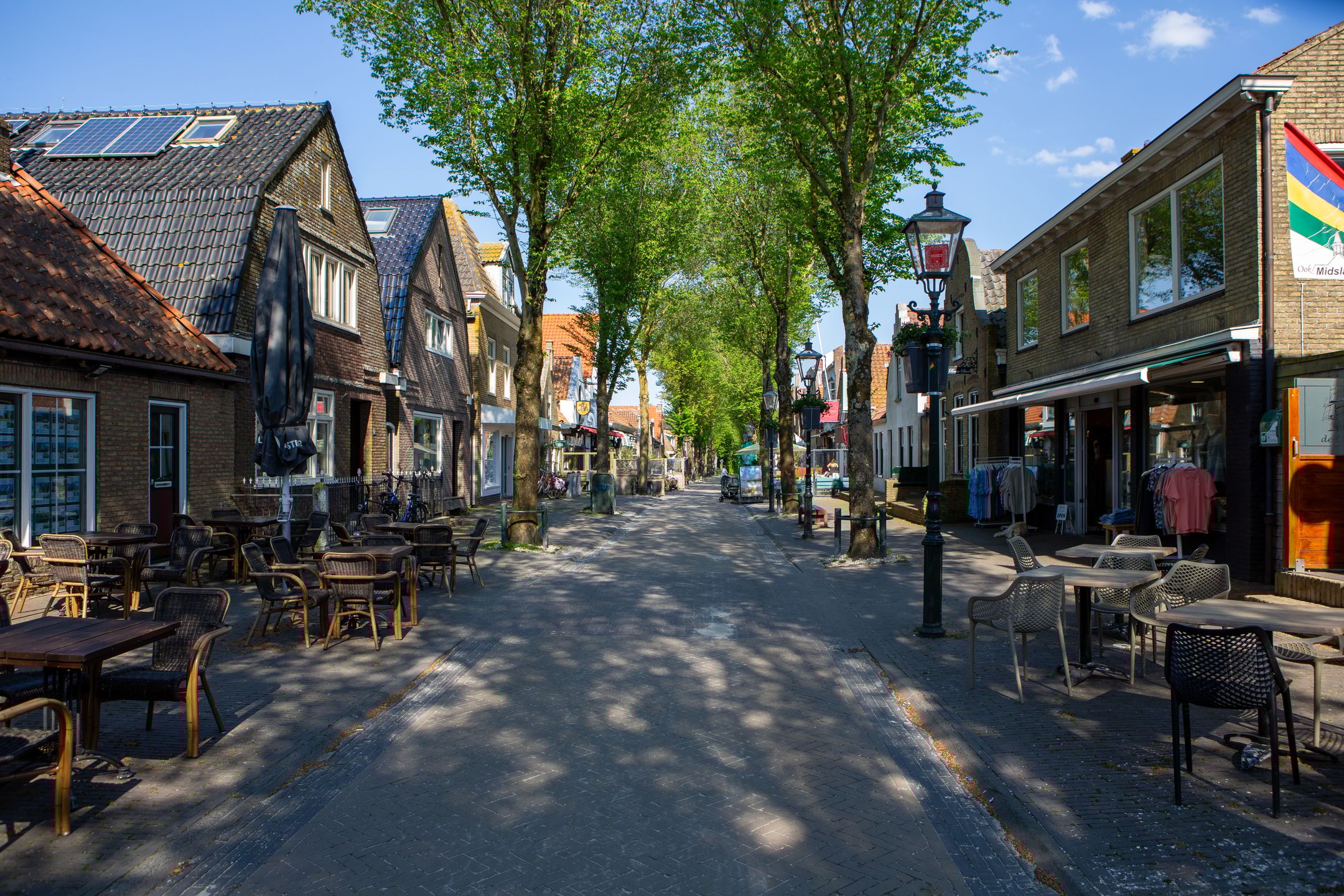 Photo 3 of Oosterburen 20