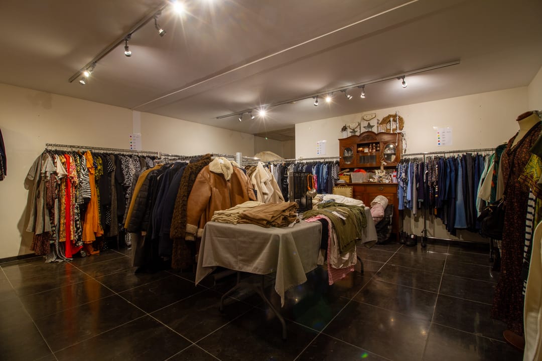 Photo 13 of Oosterburen 20