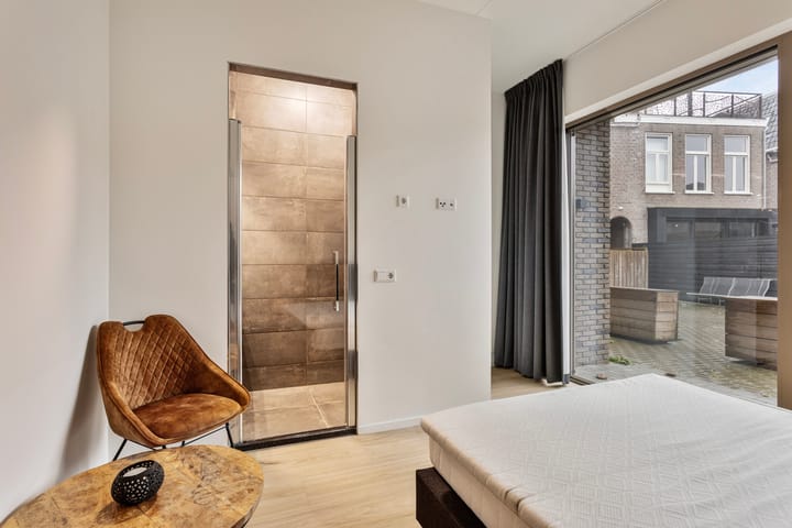 Foto 4 van Westerhavenstraat 43