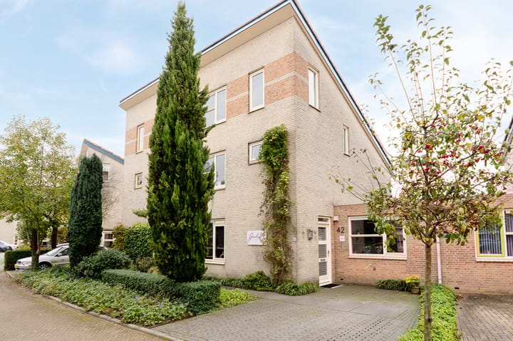 Foto 8 van Van Breugelplantsoen 42