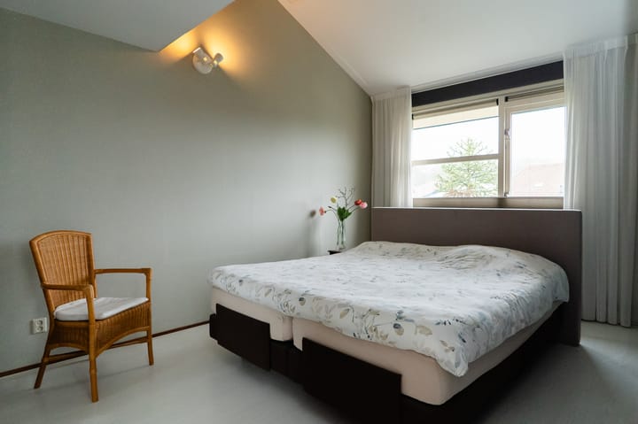 Foto 26 van Van Breugelplantsoen 42