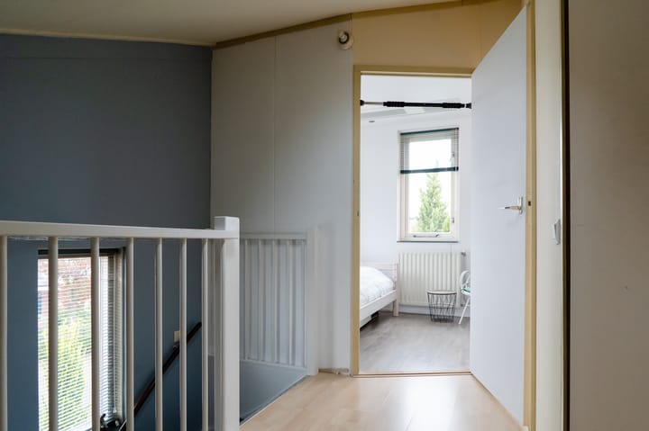 Foto 37 van Van Breugelplantsoen 42