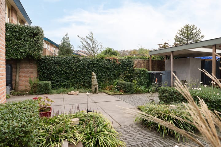 Foto 49 van Van Breugelplantsoen 42