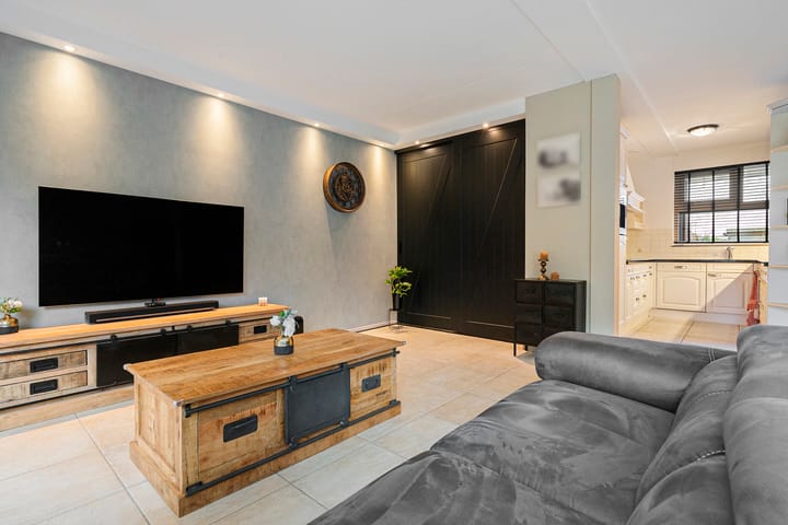 Foto 6 van Emmensstraat 19