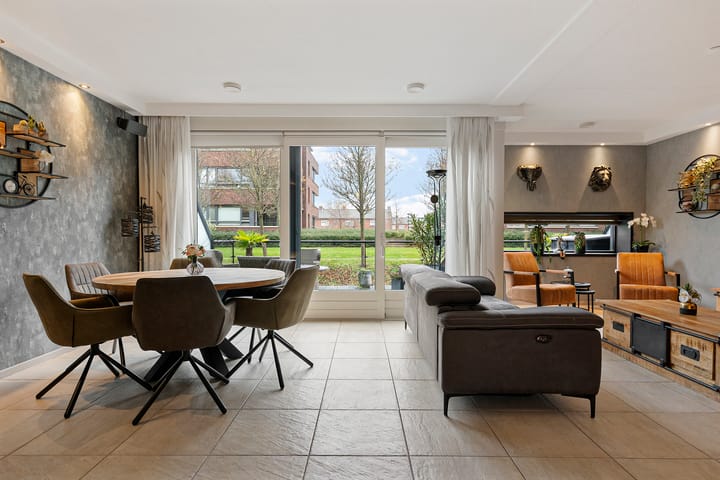 Foto 11 van Emmensstraat 19