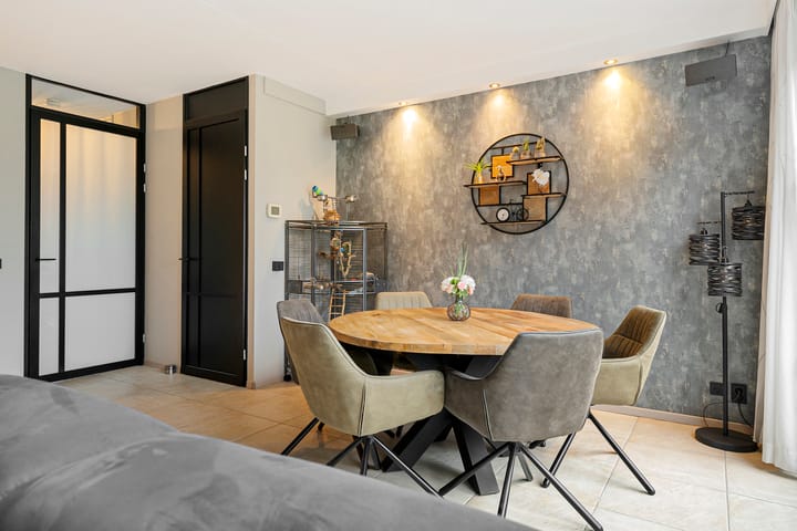 Foto 12 van Emmensstraat 19