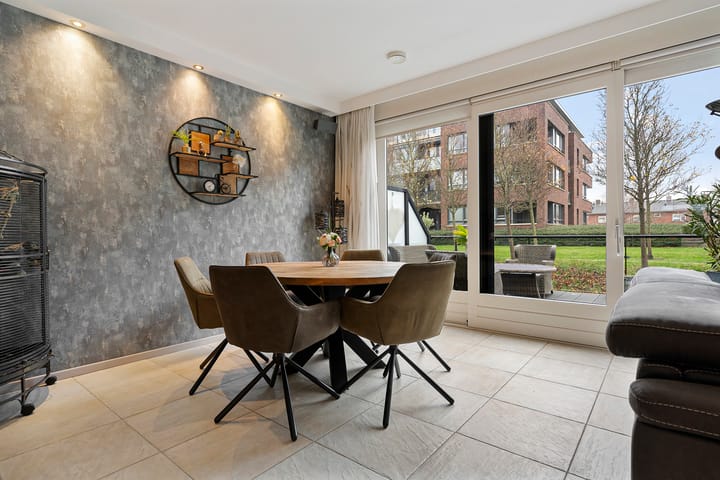 Foto 13 van Emmensstraat 19