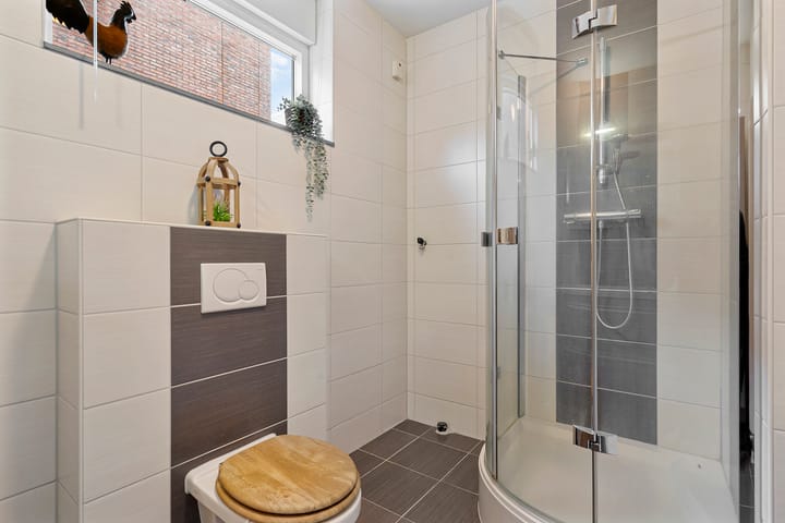 Foto 34 van Emmensstraat 19