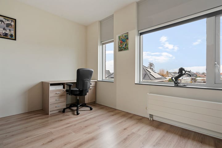 Foto 43 van Emmensstraat 19